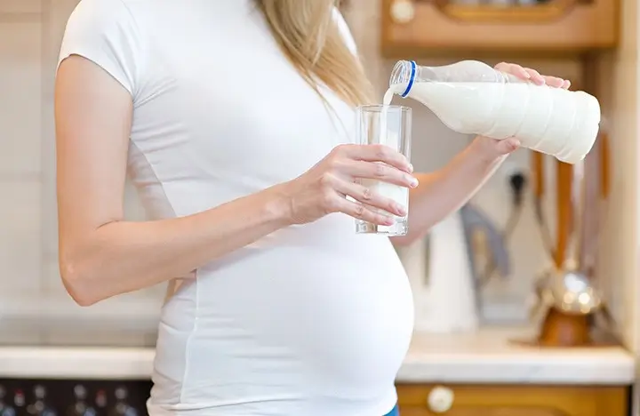 شیر و لبنیات در دوران بارداری